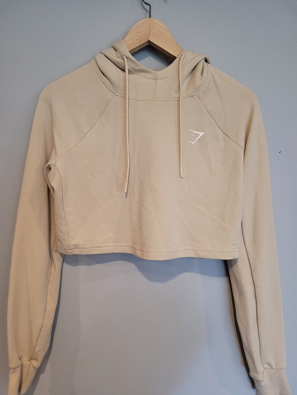 Gymshark Training Cropped Hoodie Vanilla Brown Beige XS EUC